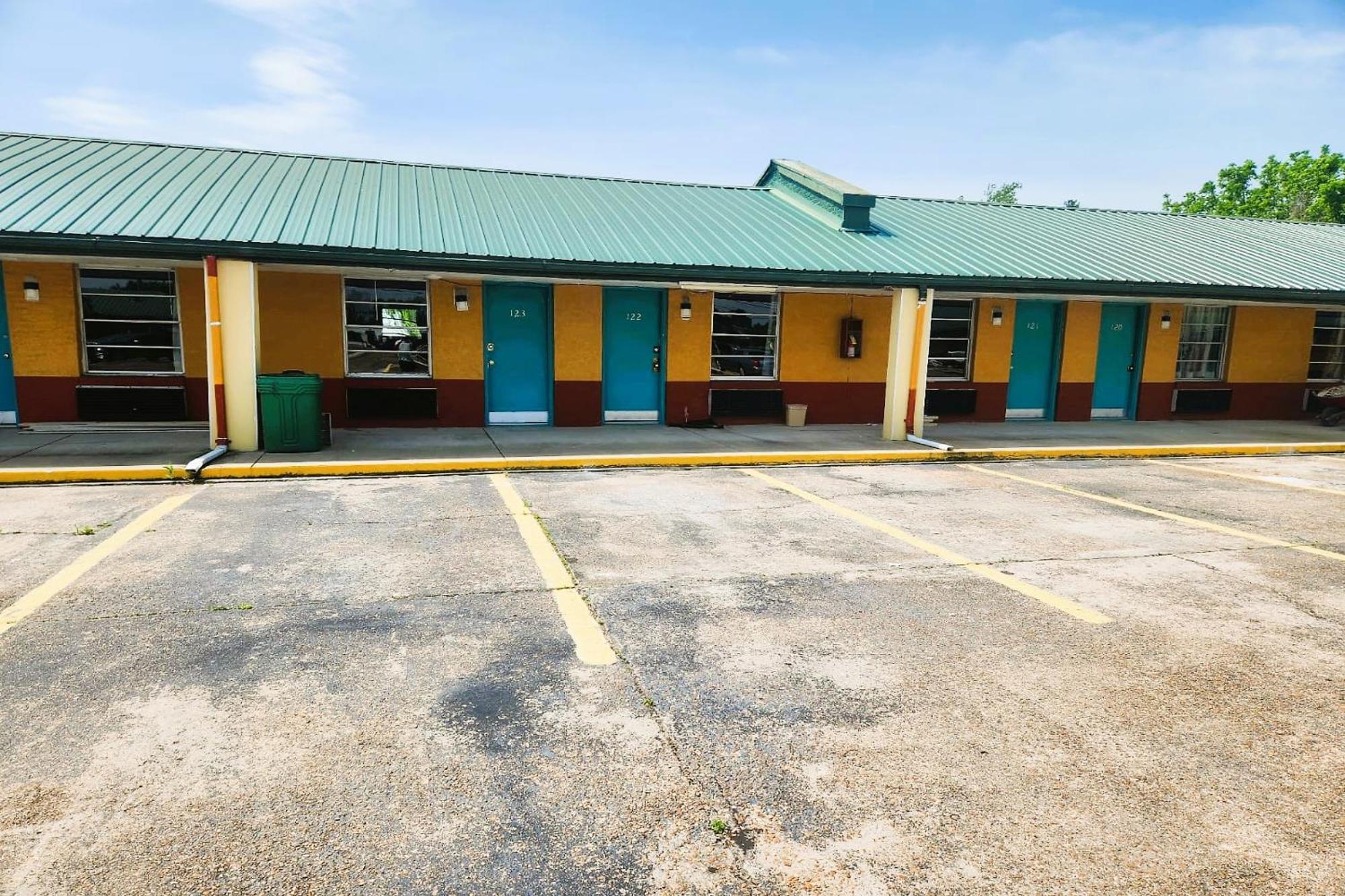 Travel Inn By Oyo, Hwy 80 - Jackson Bagian luar foto